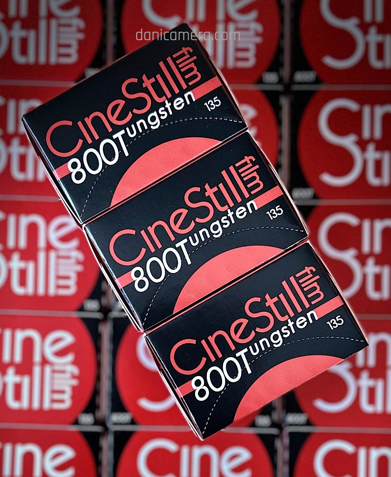 CineStill Film 800Tungsten C-41 Color Negative Film (35mm Roll Film, 36 Exposures) Roll (Pack of 3 Rolls)