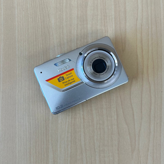 Kodak EasyShare M340 10.2 MP Digital Camera