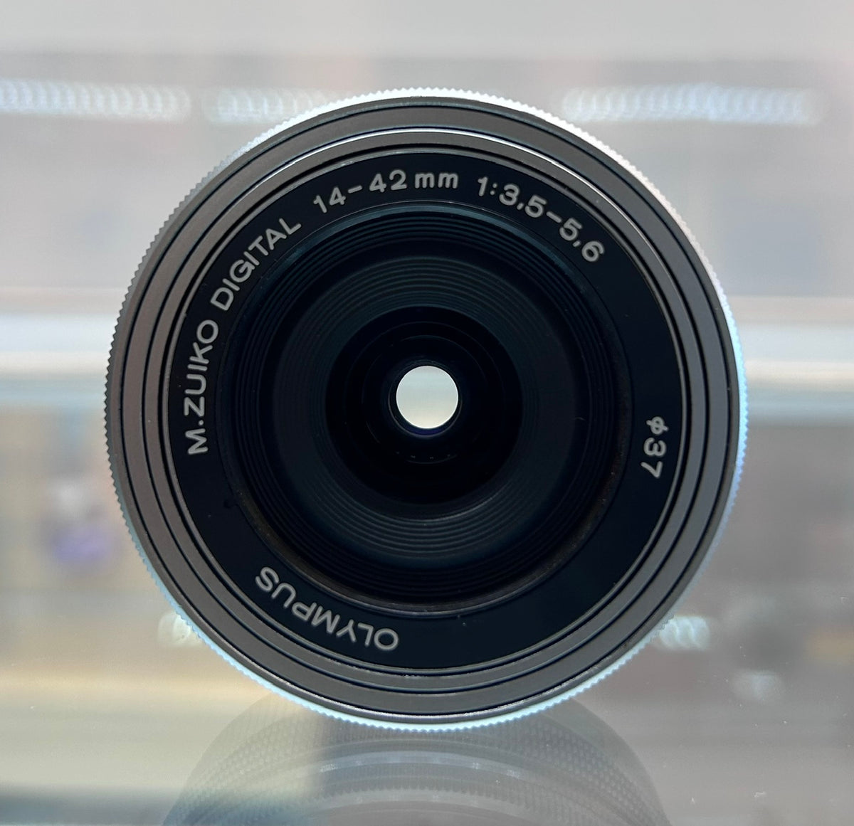 Used Olympus OM-D E-M10 MARK IV w/ M. Zuiko Digital 14-42mm f/3.5-5.6 EZ Lens Kit Silver