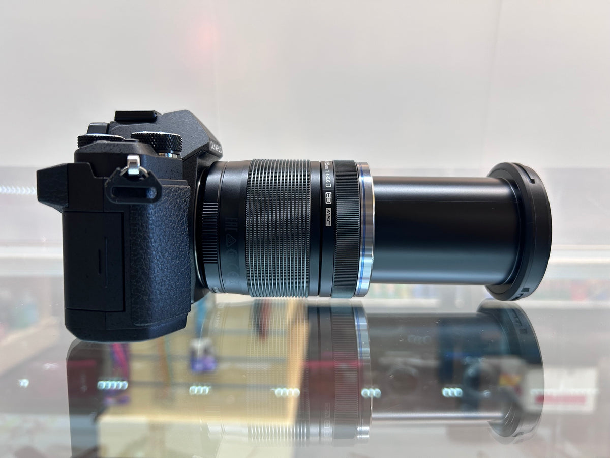 Used Olympus OM-D E-M5 Mark II Mirrorless Digital Camera w/ M. Zuiko Digital 14-150mm f/4-5.6 II ED MSC Lens Kit