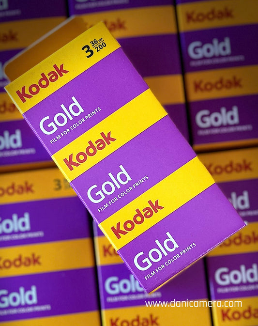 Kodak GOLD 200 Color Negative Film (35mm Roll Film, 36 Exposures, 3-Pack)
