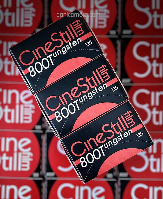 CineStill Film 800Tungsten C-41 Color Negative Film (35mm Roll Film, 36 Exposures) Roll (Pack of 3 Rolls)