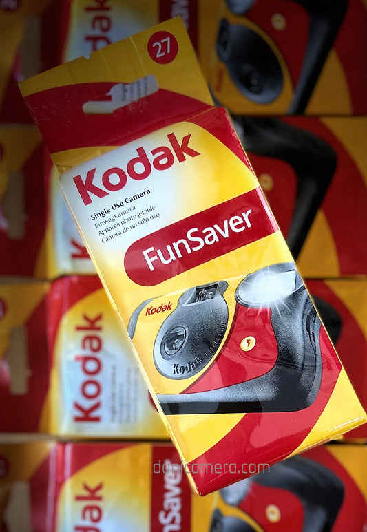 Kodak Funsaver 35mm One-Time-Use Disposable Camera (27 Exposures)
