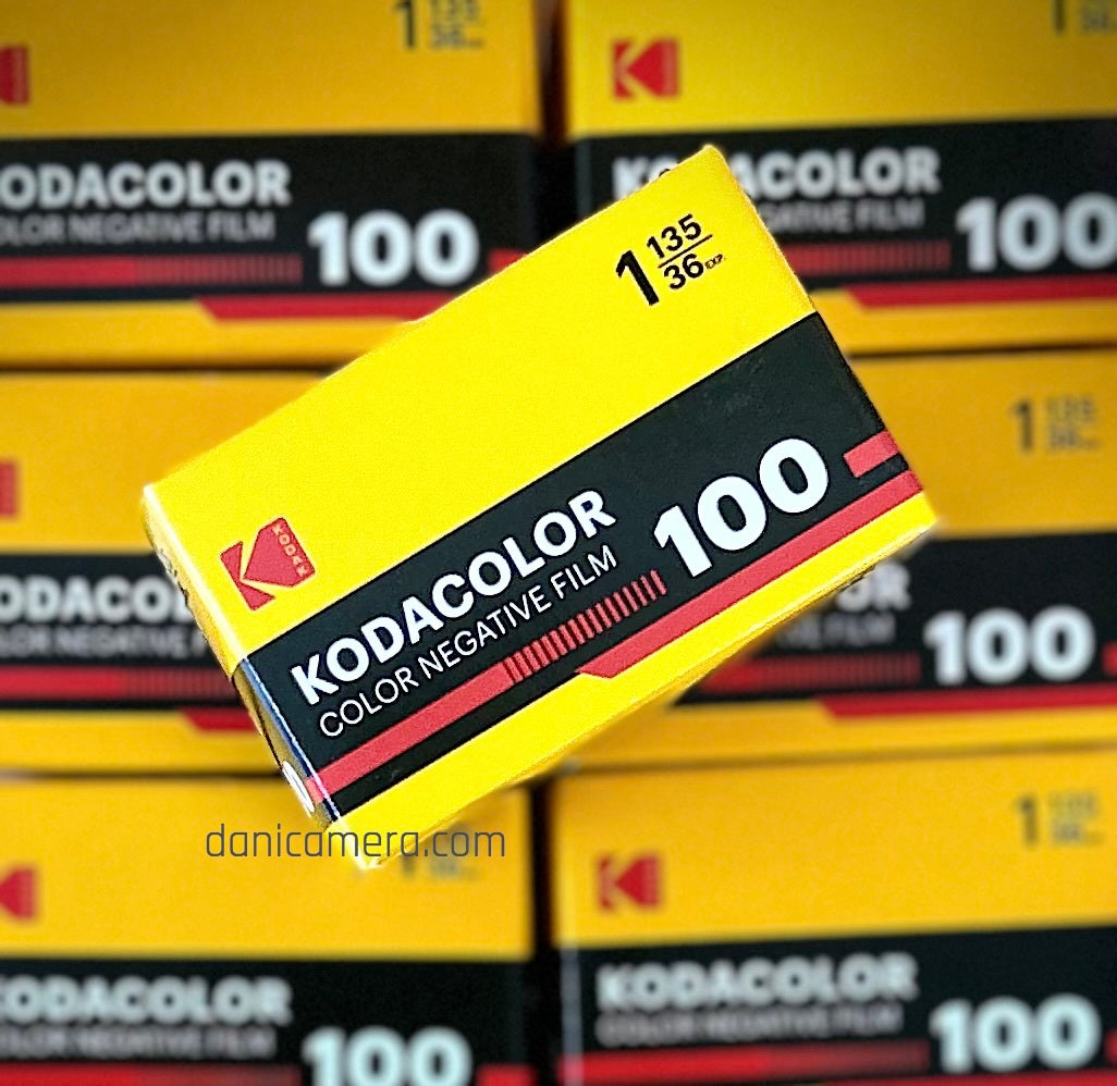 Kodak Kodacolor 100 Color Negative Film (35mm Roll Film, 36 Exposures) Roll