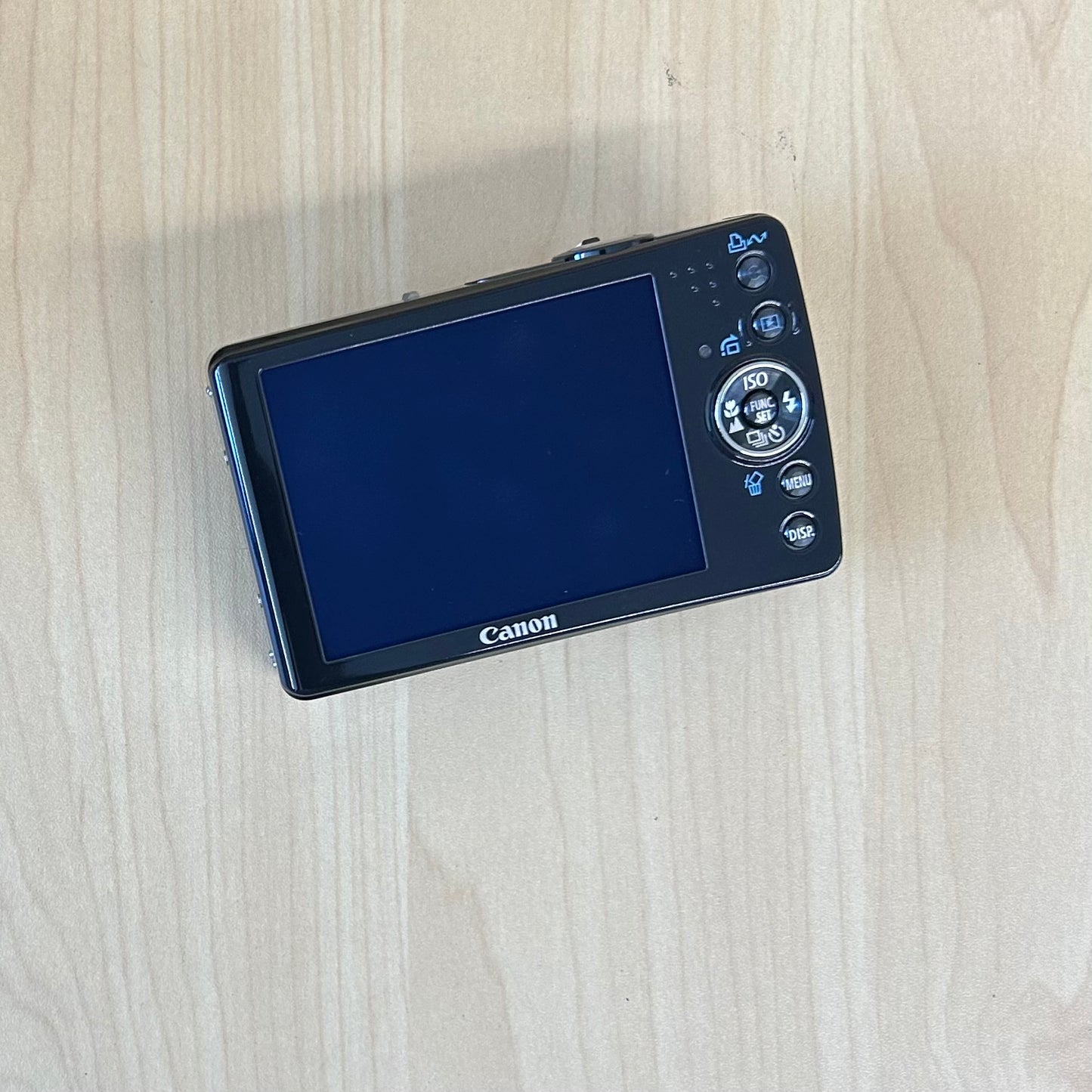 Used Canon PowerShot SD750 Digital ELPH Camera