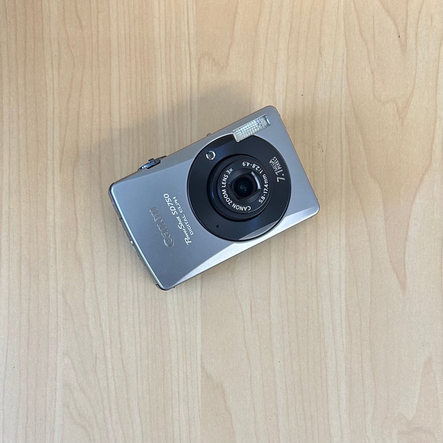 Used Canon PowerShot SD750 Digital ELPH Camera