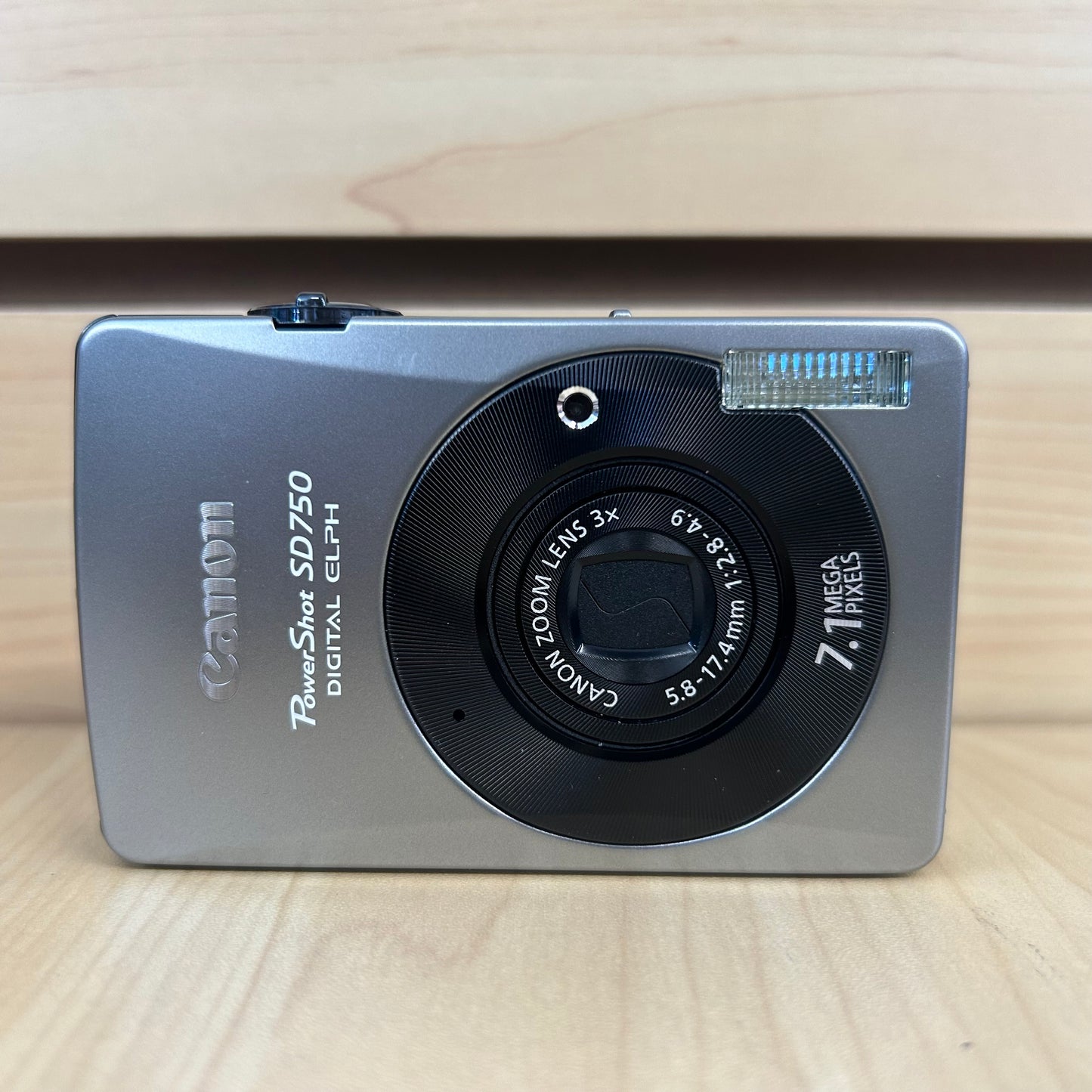 Used Canon PowerShot SD750 Digital ELPH Camera