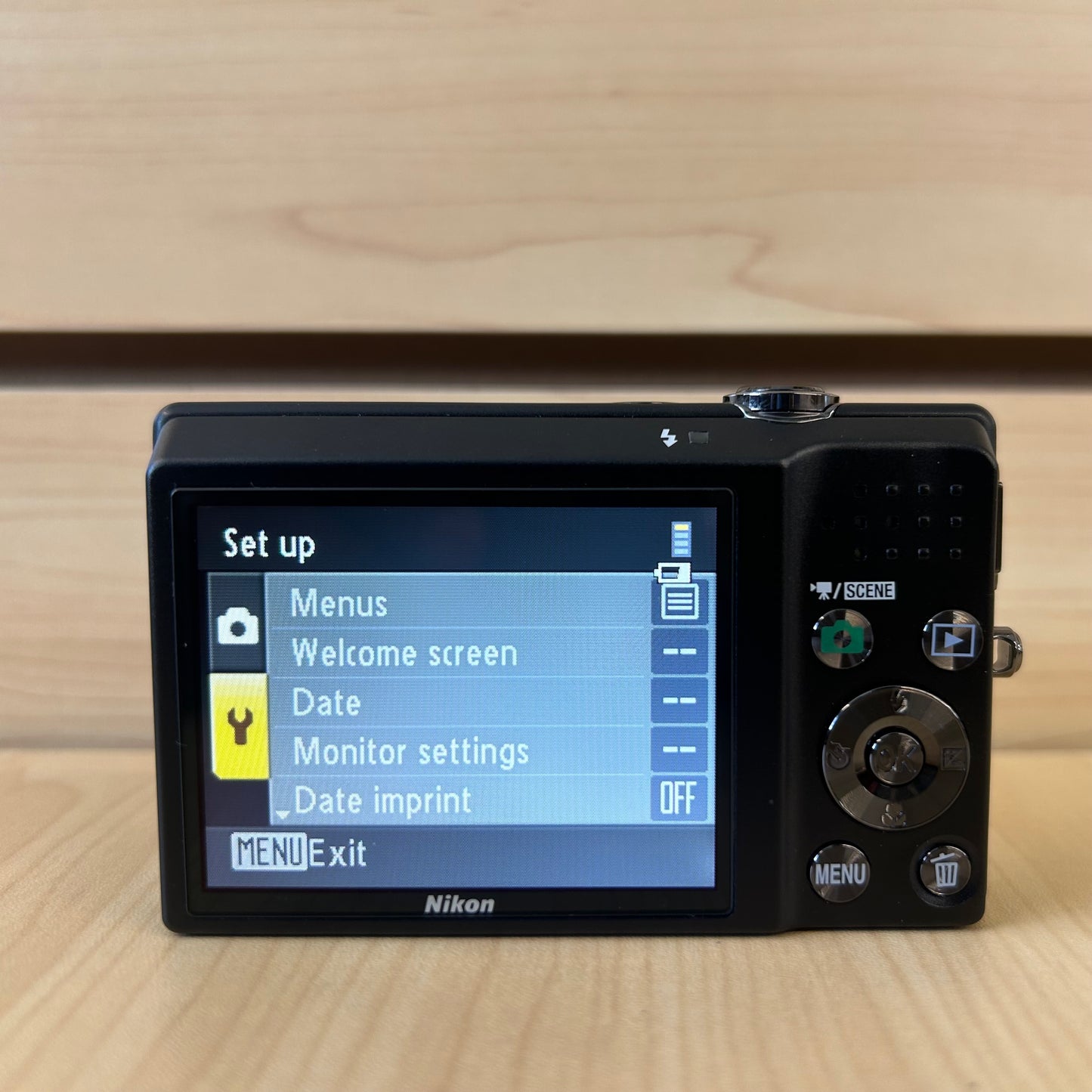 Used Nikon Coolpix S570 Digital Camera Black